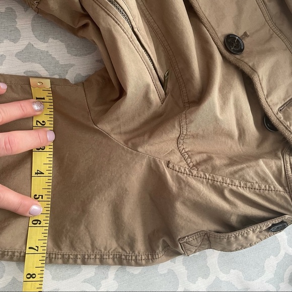 Burberry Brit peplum cargo rain jacket - Picture 16 of 16